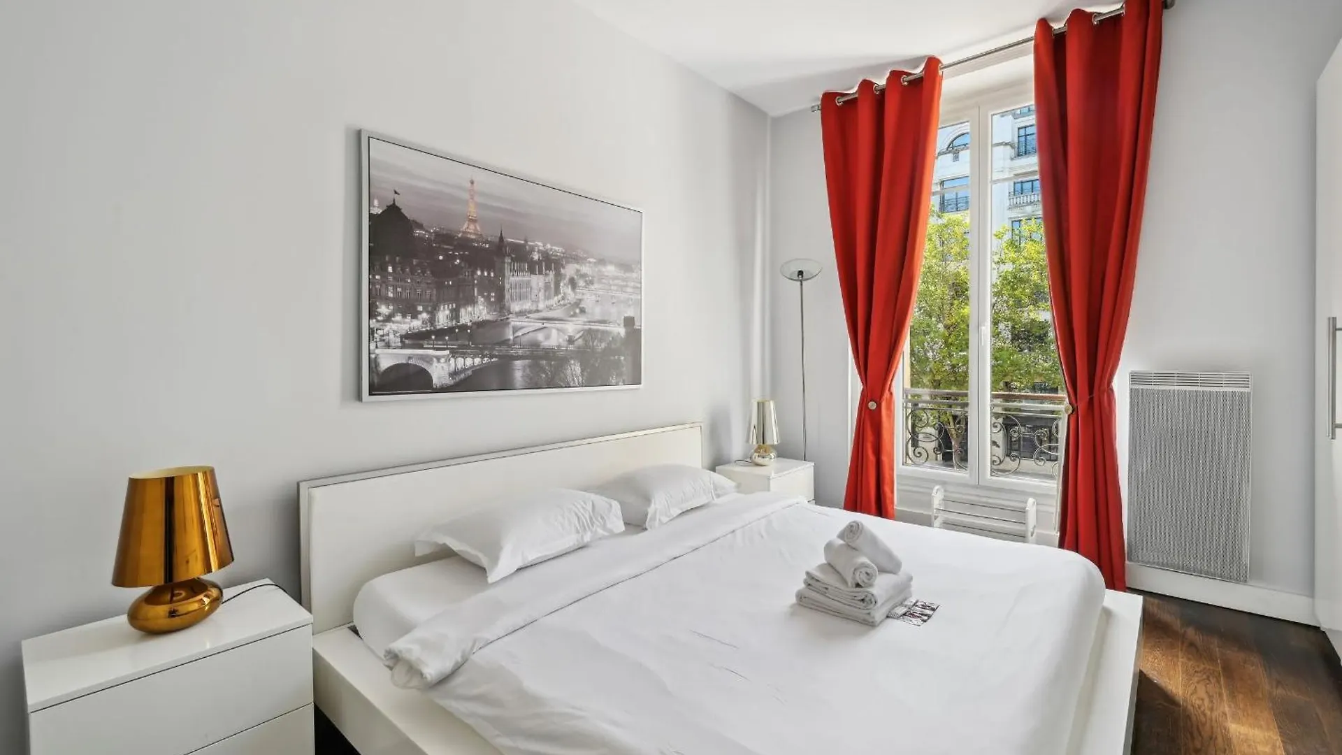 Champs-Elysees & Arc De Triomphe - Cityapartmentstay Paris 0*,  Fransa