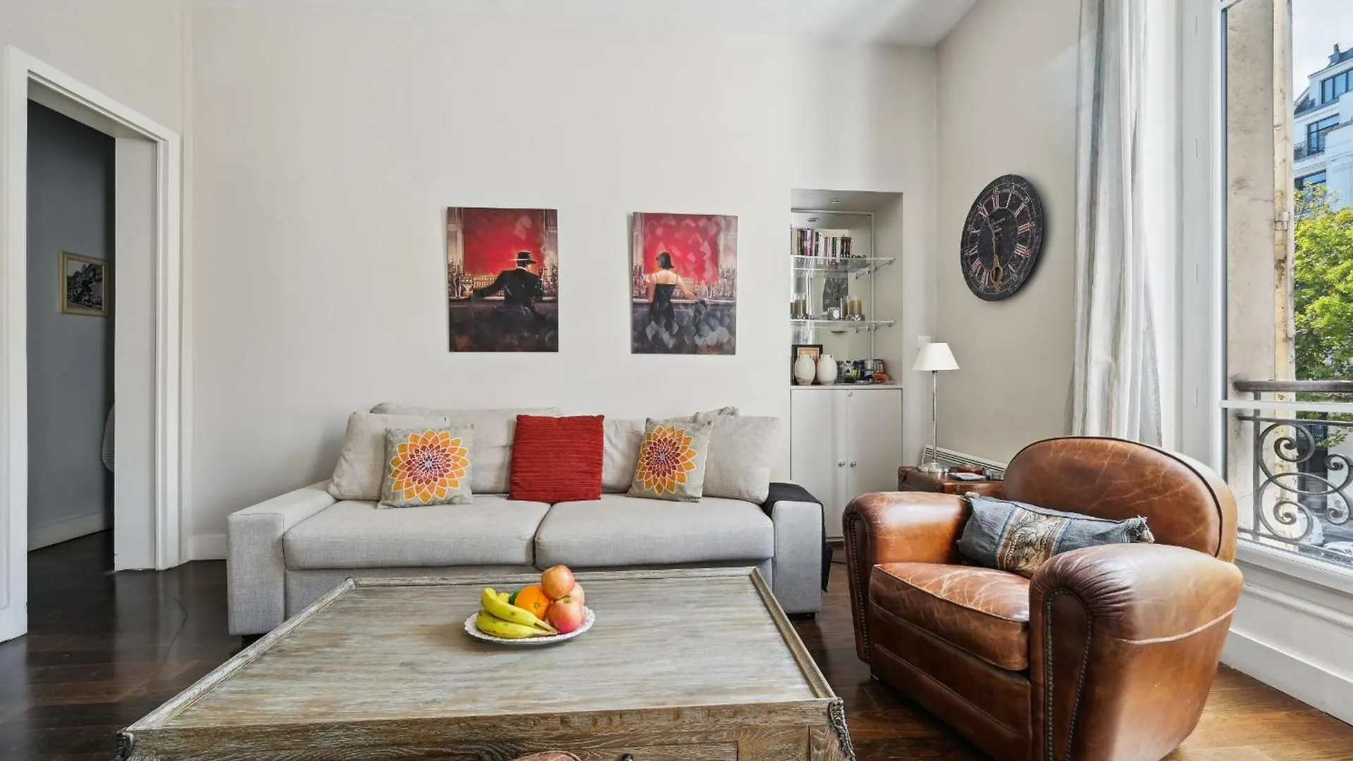 Champs-Elysees & Arc De Triomphe - Cityapartmentstay Paris 0*,  Fransa